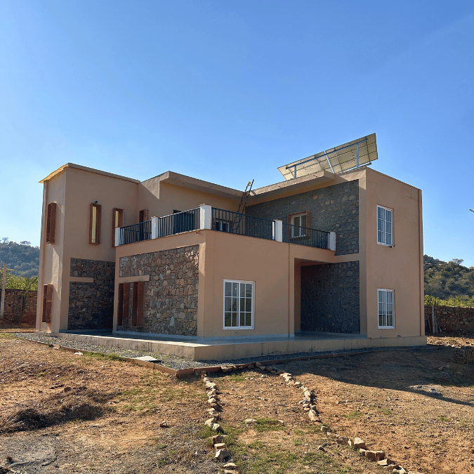 Luxury Garden Facing Pool Room