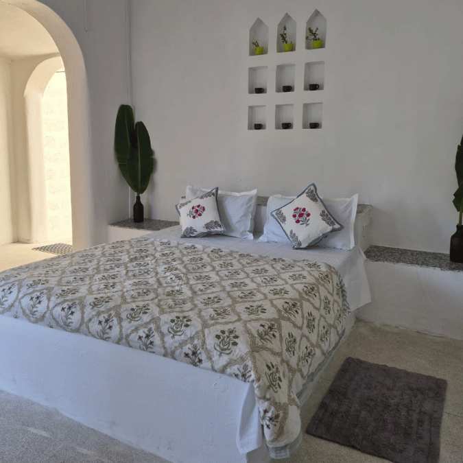 Luxury Garden Facing Pool Room