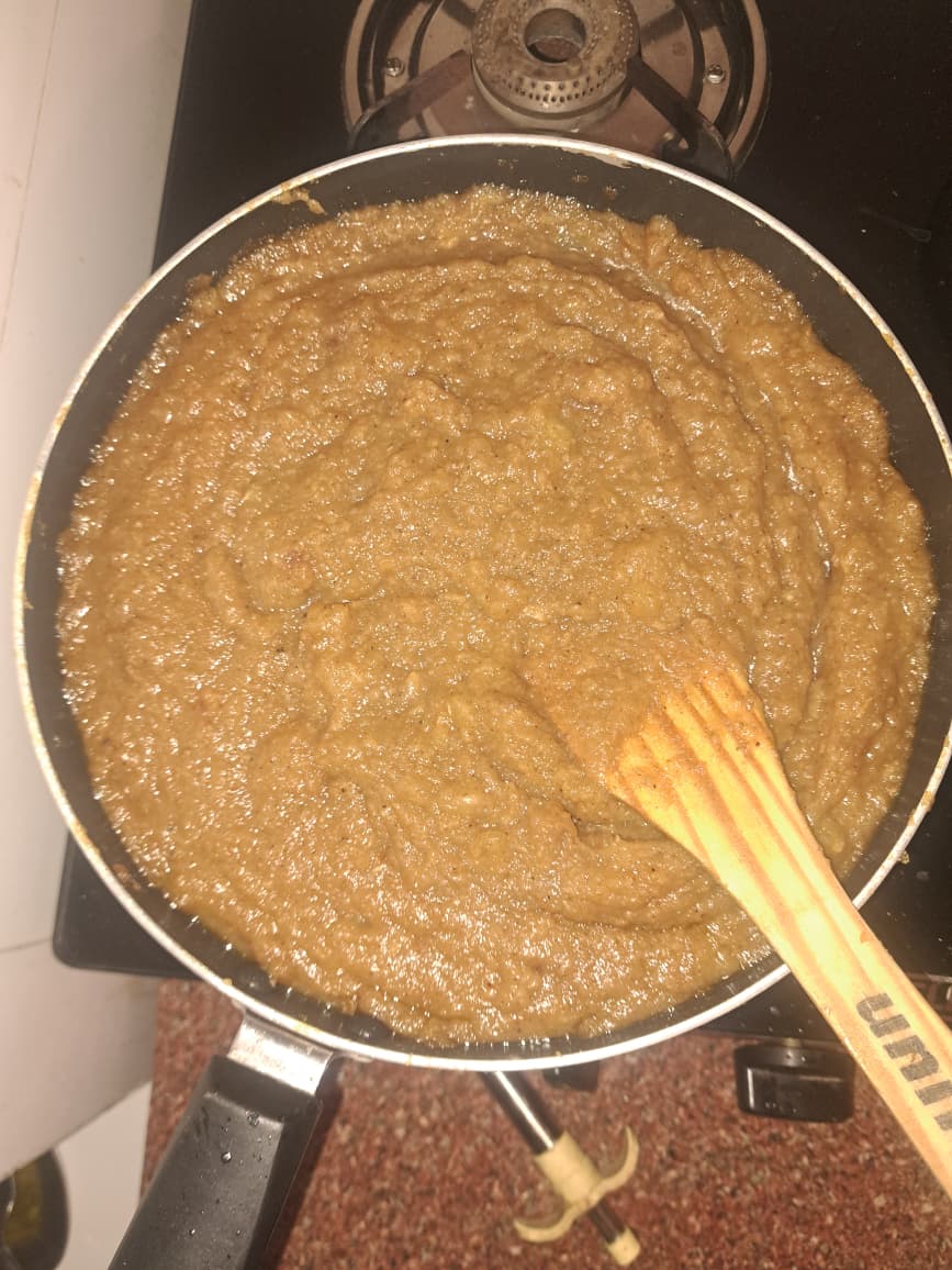 Freshly cooked Amla prash in a pan
